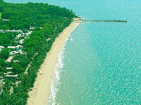 Palm Cove Beach
